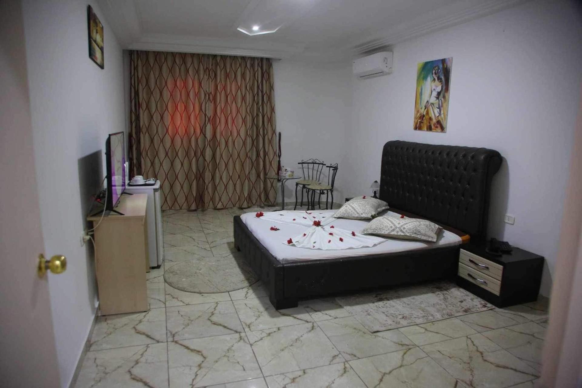 Hotel Amine Сфакс Экстерьер фото